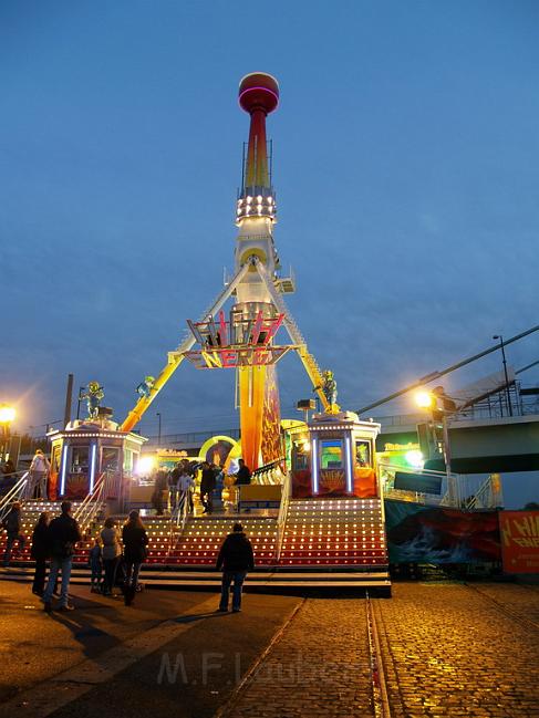 Tag Kirmes 1 P142.JPG